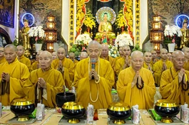 Niệm Phật cầu gia hộ