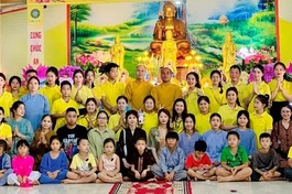 Nghệ An: Chùa Tu ra mắt Câu lạc bộ Thanh niên Phật tử Sen Vàng 