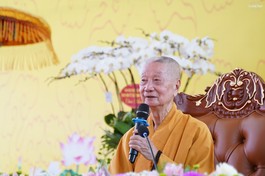 [Video] Đức Pháp chủ, Ban Hoằng pháp T.Ư và Ban Kinh tế - Tài chính T.Ư thăm Phật giáo Thái Nguyên