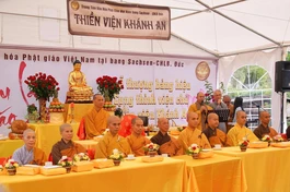 Thượng tọa Thích Đức Thiện, Phó Chủ tịch kiêm Tổng Thư ký Hội đồng Trị sự, Trưởng ban Phật giáo Quốc tế T.Ư ban đạo từ tại buổi lễ