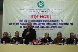 Thượng tọa Thích Đạo Không, Phó Trưởng ban kiêm Chánh Thư ký Ban Trị sự GHPGVN tỉnh Quảng Trị triển khai bản Hiến chương GHPGVN sửa đổi lần VII