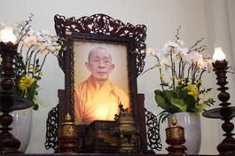 Di ảnh cố Trưởng lão Hòa thượng Thích Chơn Thiện tại tổ đình Tường Vân