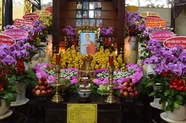 Di ảnh Ni trưởng Thích nữ Như Đức tại tổ đường chùa Dược Sư (Q.Bình Thạnh, TP.HCM)