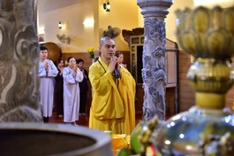 Chùa Long Thắng tổ chức Lễ kỷ niệm ngày Đức Phật thành đạo và tặng quà từ thiện cho bà con nghèo