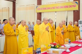 Niệm Phật cầu gia hộ