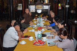 Buổi làm việc của đoàn kiểm tra việc quản lý thu chi tiền công đức tại tổ đình Giác Lâm (Q.Tân Bình, TP.HCM)