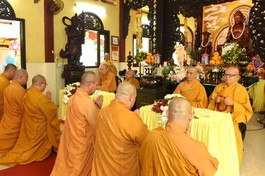 Chư Tăng Q.Bình Thạnh tác pháp thọ an cư