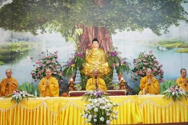 Niệm Phật cầu gia hộ