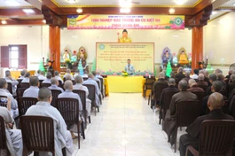 Ông Trần Minh Đức, Trưởng phòng Nghiệp vụ II thuộc Ban Tôn giáo TP.HCM báo cáo chuyên đề