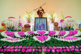 Giác linh đài Trưởng lão Hòa thượng Thích Nhuận Hiền 