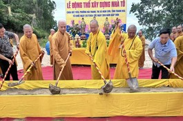Chính thức động thổ, khởi công xây dựng nhà Tổ chùa Đót Tiên (P.Hải Thanh, TX.Nghi Sơn, Thanh Hóa)