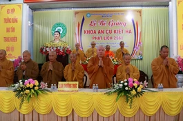 Niệm Phật cầu gia hộ