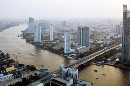 Hai bờ sông Chao Phraya đoạn chảy qua Bangkok - Ảnh: Eurasia Review