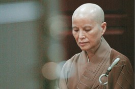 Hành trình từ 50 xu đến tổ chức nhân đạo “nghìn mắt nghìn tay” 