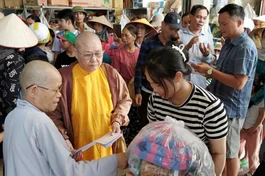 Bình Thuận: Phật giáo TX.La Gi chung tay hướng về miền Bắc