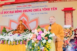 Thượng tọa Thích Tâm Định, trụ trì chùa Vĩnh Yên phát biểu khai mạc