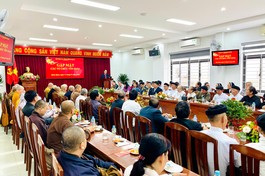 Buổi gặp mặt các tổ chức tôn giáo do Sở Nội vụ tỉnh Bình Định tổ chức sáng nay, 11-1