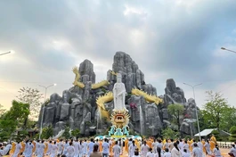 Lễ khánh đản Bồ-tát Quán Thế Âm tại chùa Phật Quốc Vạn Thành (TX.Bình Long, tỉnh Bình Phước) 