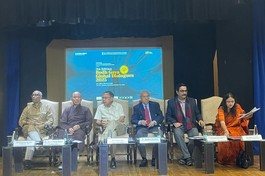 Các diễn giả tham gia Đối thoại toàn cầu - Bodh Gaya lần thứ 7 tại hội trường Nalanda thuộc Trung tâm Quốc tế Tiến sĩ Ambedkar