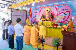 Trang nghiêm khóa lễ