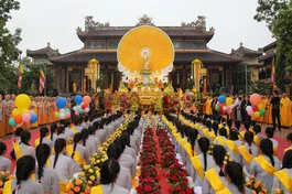 Lễ đài chính tại tổ đình Từ Đàm (Q.Thuận Hóa, TP.Huế)