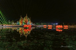 Vầng trăng Vesak trong trái tim người Việt