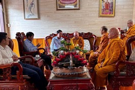 Quang cảnh buổi gặp mặt thân mật tại trường hạ tịnh xá Ngọc Phúc