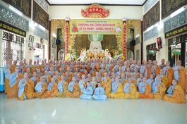 Lưu niệm sau Lễ Tự tứ kết thúc mùa An cư kiết hạ tại hạ trường Kiều Đàm