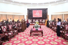 Niệm Phật cầu gia hộ trước khi khai mạc kỳ thi tuyển sinh thạc sĩ Phật học