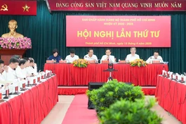 Thường trực Thành ủy TP.HCM chủ trì Hội nghị Thành ủy TP.HCM lần thứ 4, ngày 15-9-2025 - Ảnh: Hữu Hạnh