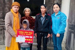 Nghệ An: Chùa Yên Thái nhận đỡ đầu trẻ mồ côi