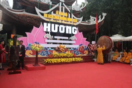 Chính thức khai mạc Lễ hội chùa Hương