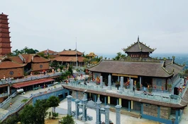 Toàn cảnh đền thờ các anh hùng dân tộc Việt Nam tại chùa Tháp Tường Long