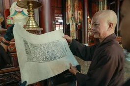 Thượng tọa Thích Không Nhiên giới thiệu khái quát về ý nghĩa của việc nghiên cứu và bảo tồn mộc bản trong dòng chảy văn hóa Phật giáo Việt Nam