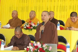 Phiên họp diễn ra tại Văn phòng II - tổ đình Pháp Hội (phường La Gi)