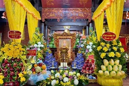 Giác linh đài Trưởng lão Hòa thượng Thích Thanh Dục được tôn trí tại chùa Đoài Lâm