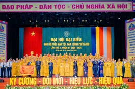 Lãnh đạo các cấp chính quyền và GHPGVN chúc mừng tân Ban Trị sự GHPGVN TP.Hà Nội, nhiệm kỳ 2026-2031 - Ảnh: Đăng Huy