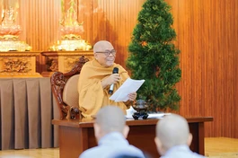 Nhà thơ Trần Quê Hương (Hòa thượng Thích Giác Toàn) - Ảnh: ĐTVĐ