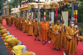 Giới tử cung đón hội đồng thập sự quang lâm 