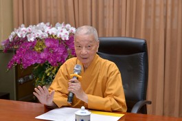 Trưởng lão Hòa thượng Thích Trí Quảng, Viện trưởng Học viện Phật giáo VN tại TP.HCM chủ trì và chỉ đạo tại phiên họp sáng nay 16-3 - Ảnh: Bảo Toàn/Báo Giác Ngộ