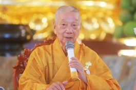 Đức Pháp chủ GHPGVN sách tấn Tăng Ni trong ngày mãn hạ tại Học viện 