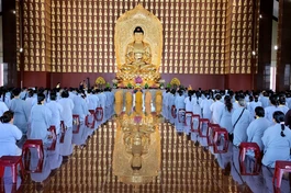 Khóa lễ tụng kinh