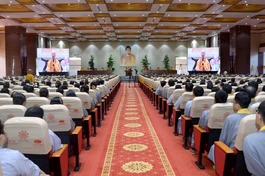 Đức Pháp chủ huấn thị hành giả tham dự Khóa tu Ngày an lạc lần thứ 1 - năm 2026 tại Cơ sở II - Học viện Phật giáo VN tại TP.HCM - Ảnh: Bảo Toàn/ BGN