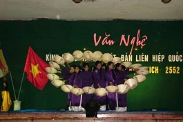 Công diễn văn nghệ quần chúng nhân mùa Phật đản