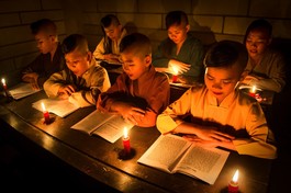 Tuổi thơ trong một ngôi chùa (hình chỉ mang tính minh họa) - Ảnh: Trần Thế Phong