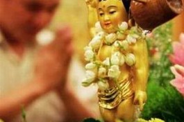 Ý nghĩa của nghi lễ tắm Phật