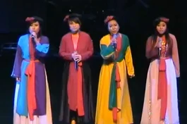 Em Lễ Chùa Này