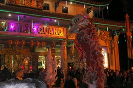 Người Việt đón xuân rực rỡ ở Cali