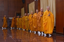 Tại sao chư Tăng Ni phải an cư 3 tháng vào mùa hè?