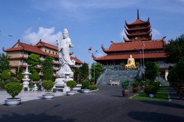 Diện mạo hoàn toàn mới của chùa Thanh Tâm (Phật Cô Đơn) - Ảnh: Bảo Toàn